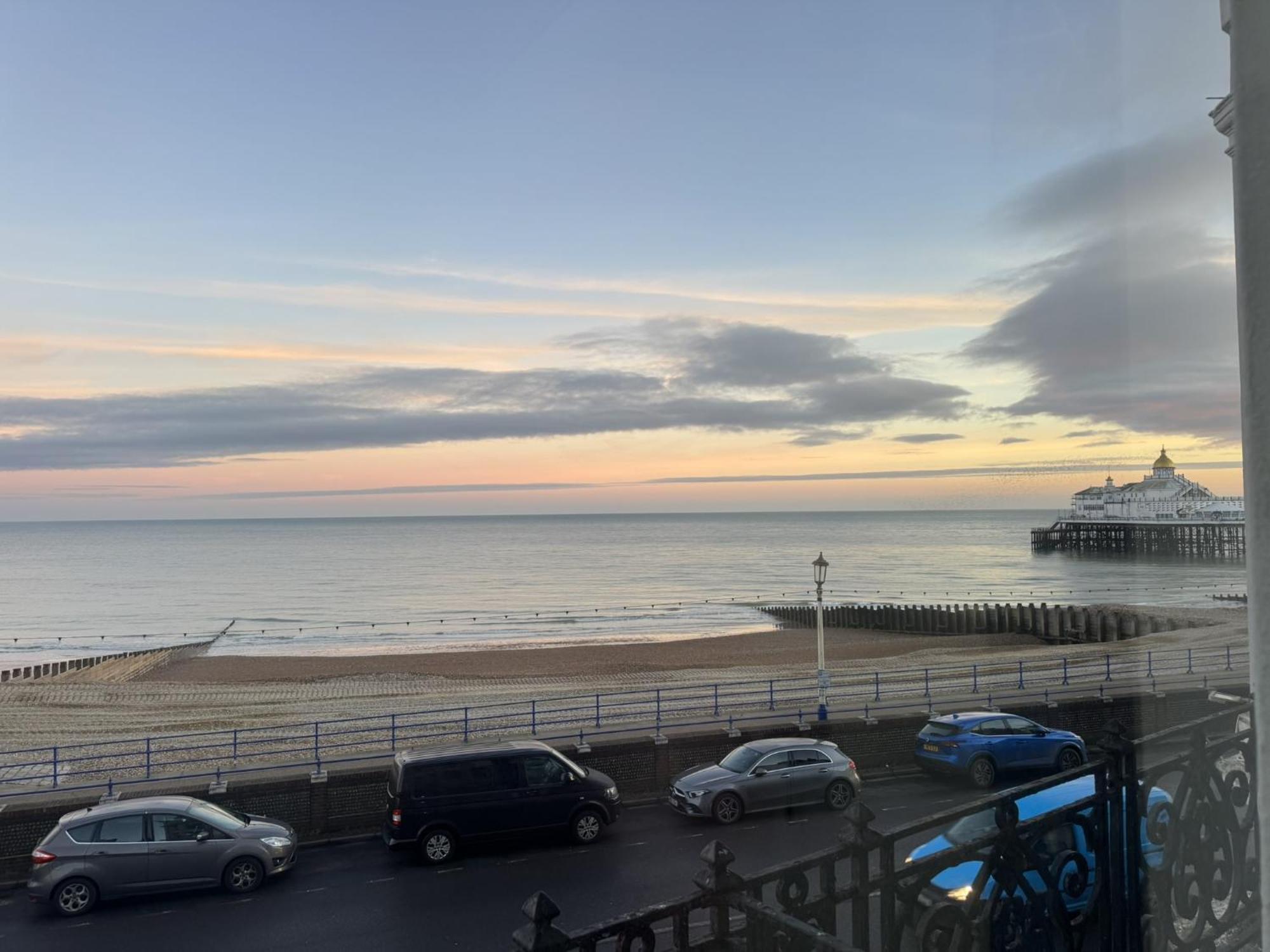 Marine Parade Hotel Eastbourne Exterior photo
