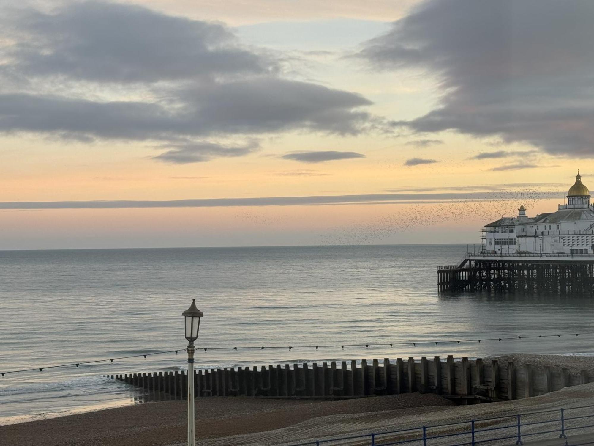 Marine Parade Hotel Eastbourne Exterior photo